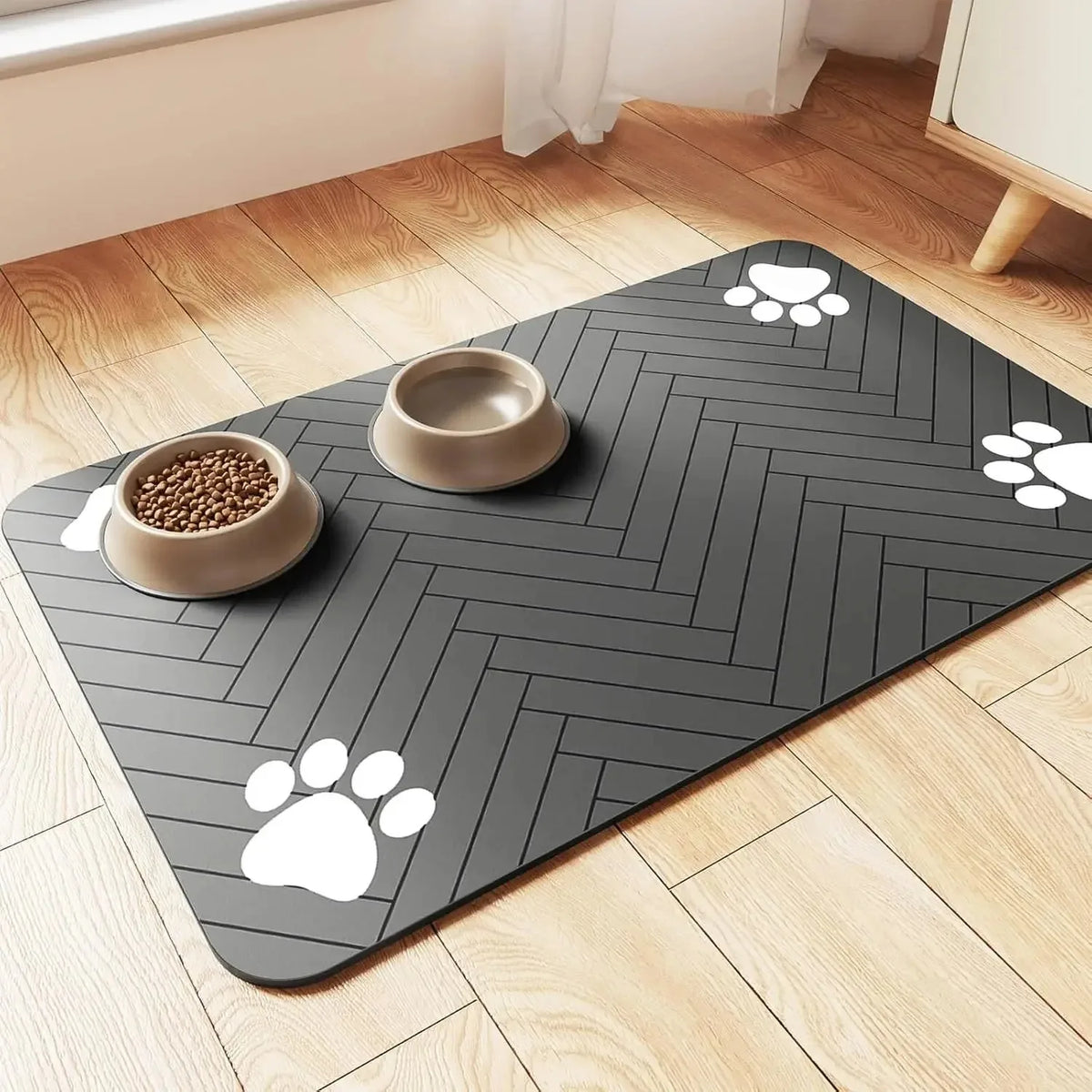 absorbent waterproof pet feeding mat with non-slip rubber backing