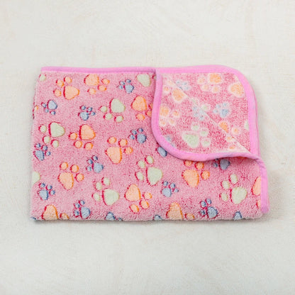 Soft Fluffy Paw Print Pet Blanket for Puppies and Cats Warm Flannel Mat