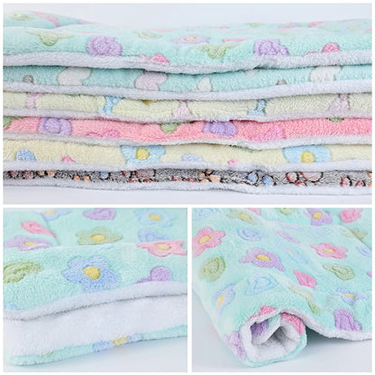 Thickened Dog Bed Mat Warm Machine Washable Blanket for Puppies and Cats