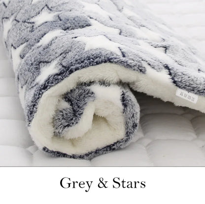 Thickened Soft Fleece Dog Bed Mat Warm Pet Blanket for Dogs and Cats