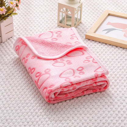 Soft Fluffy Paw Print Pet Blanket for Puppies and Cats Warm Flannel Mat