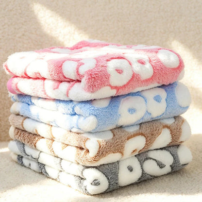 Soft Fluffy Paw Print Pet Blanket for Puppies and Cats Warm Flannel Mat