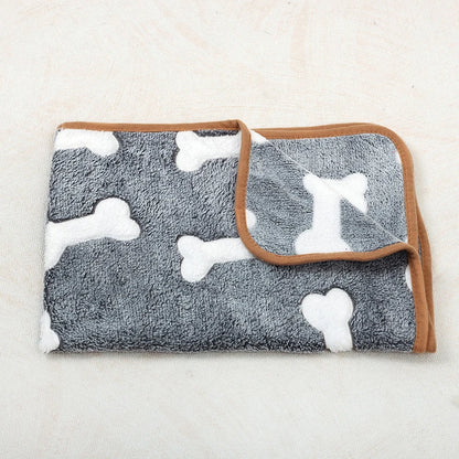Soft Fluffy Paw Print Pet Blanket for Puppies and Cats Warm Flannel Mat