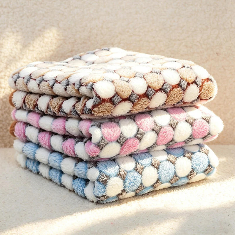 soft fluffy paw print pet blanket for puppies and cats warm flannel mat