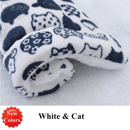 Thickened Soft Fleece Dog Bed Mat Warm Pet Blanket for Dogs and Cats