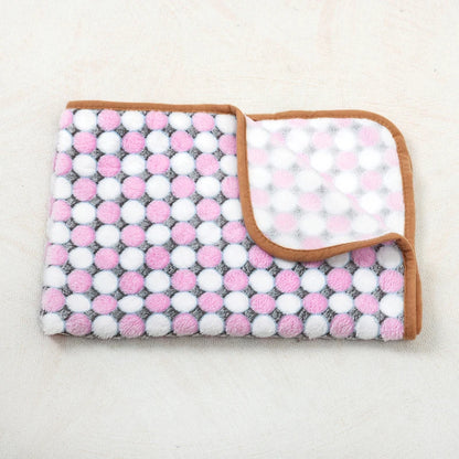Soft Fluffy Paw Print Pet Blanket for Puppies and Cats Warm Flannel Mat