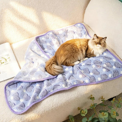Soft Fluffy Paw Print Pet Blanket for Puppies and Cats Warm Flannel Mat