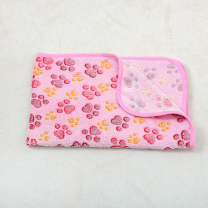 Soft Fluffy Paw Print Pet Blanket for Puppies and Cats Warm Flannel Mat