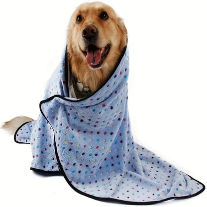 Soft Fluffy Dot Pattern Pet Blanket for Cats and Dogs Warm Coral Fleece