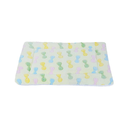 Thickened Dog Bed Mat Warm Machine Washable Blanket for Puppies and Cats