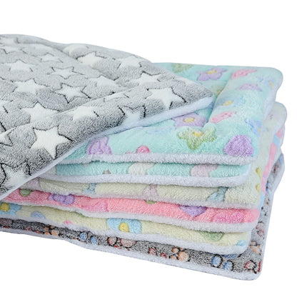 Thickened Dog Bed Mat Warm Machine Washable Blanket for Puppies and Cats