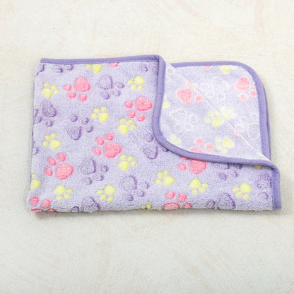 Soft Fluffy Paw Print Pet Blanket for Puppies and Cats Warm Flannel Mat